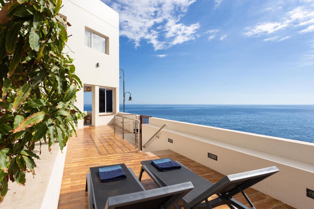 Home2Book Stunning Beachfront House With Sea Views Candelaria Zewnętrze zdjęcie