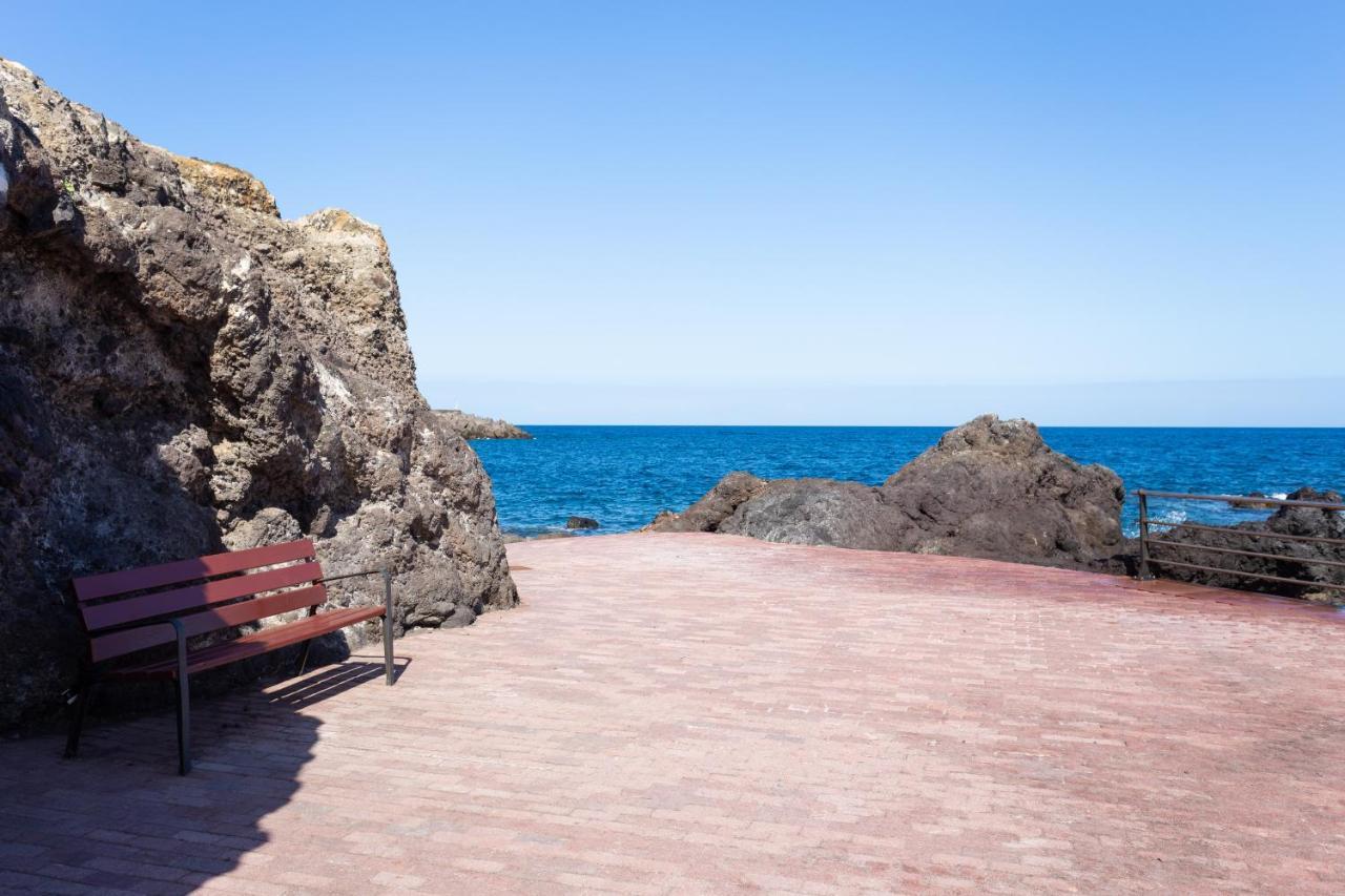 Home2Book Stunning Beachfront House With Sea Views Candelaria Zewnętrze zdjęcie